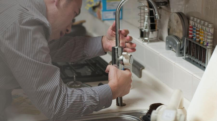 Local tankless water heater installation in Carrollton, IL